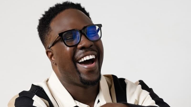 Derrick Hodge with Color of Noize Strings Derrick Hodge with Color of Noize Strings